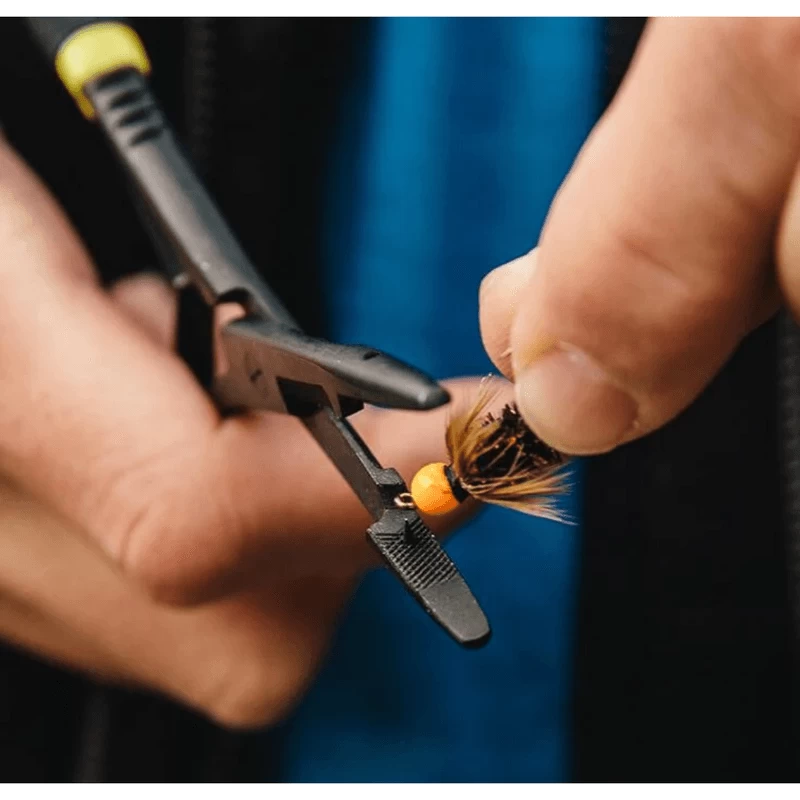 Loon Outdoors Rogue Scissor Forceps With Comfy Grip 2 Loon Outdoors Rogue Scissor Forceps With Comfy Grip - Image 2